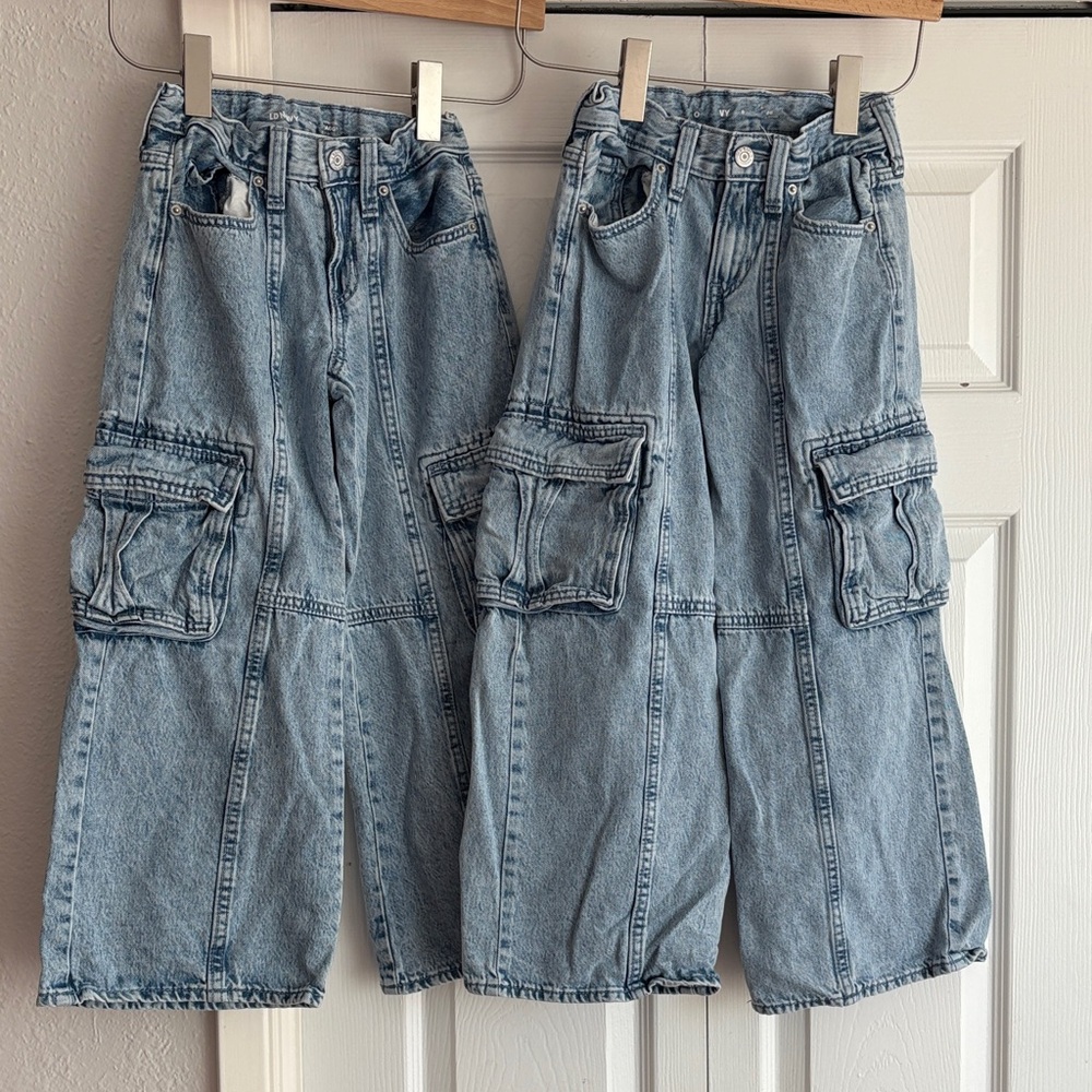 Old Navy High-Rise Baggy Built in Tough Denim Cargo Pants